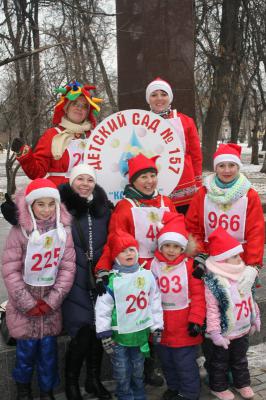В центральном горпарке более 100 рязанцев отметили день рождения Деда Мороза